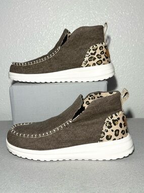 HEYDUDE Women's Denny Crafted shoes